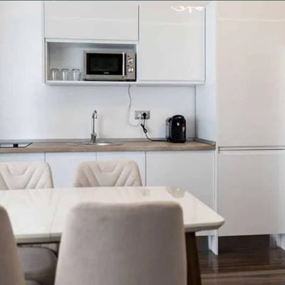 Miete eines komfortablen 3-Zimmer-Apartments, 70 m², im Stadtteil Mamaia Nord, Constanța, Rumänien